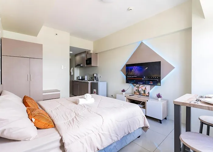 Cozy Space By Nomad Space Ph At Horizons 101 With Pool, Netflix, Wifi