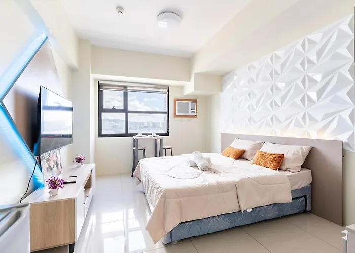 Cozy Space By Nomad Space Ph At Horizons 101 With Pool, Netflix, Wifi 아파트호텔 2*