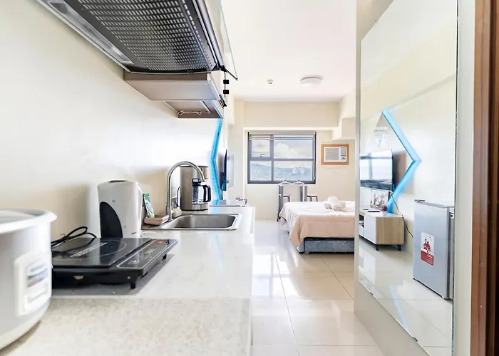 Cozy Space By Nomad Space Ph At Horizons 101 With Pool, Netflix, Wifi 2*