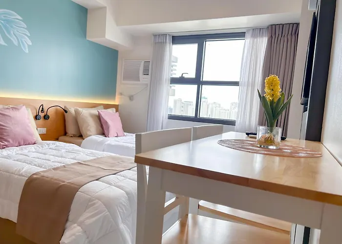 Cozy Space By Nomad Space Ph At Horizons 101 With Pool, Netflix, Wifi 2*