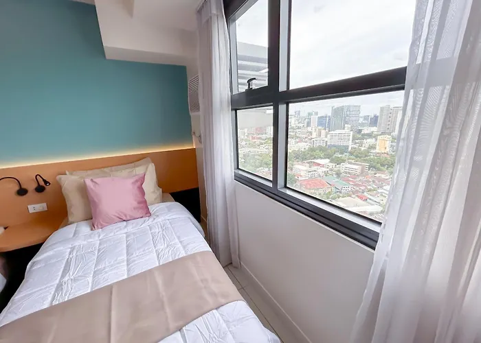 Cozy Space By Nomad Space Ph At Horizons 101 With Pool, Netflix, Wifi 2* 세부