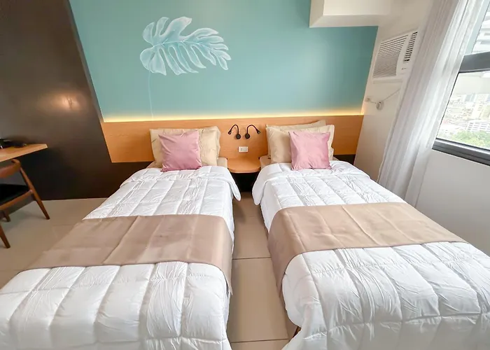 Cozy Space By Nomad Space Ph At Horizons 101 With Pool, Netflix, Wifi
