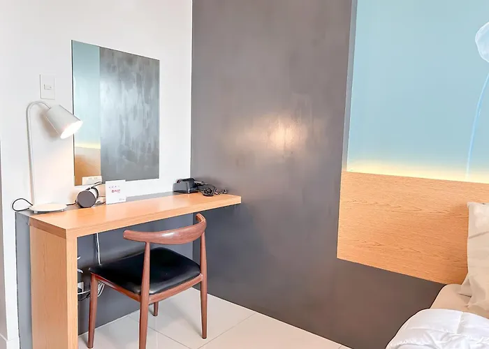 Cozy Space By Nomad Space Ph At Horizons 101 With Pool, Netflix, Wifi 2*
