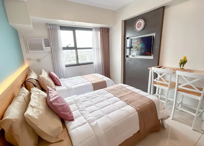 Cozy Space By Nomad Space Ph At Horizons 101 With Pool, Netflix, Wifi 2*